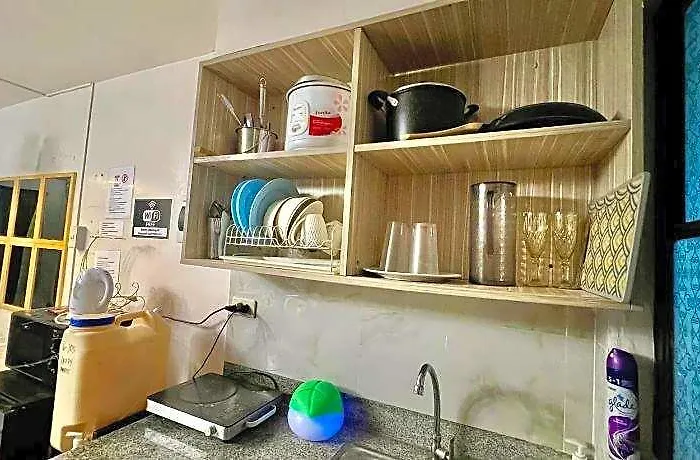 Uno's Place With Karaoke,wifi,netflix And Balcony